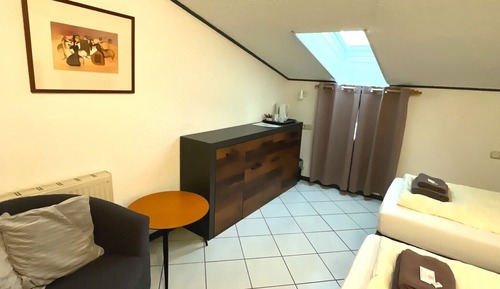 Habitación con 2 camas individuales