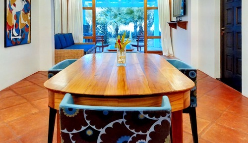 Estudio Signature, vistas al mar