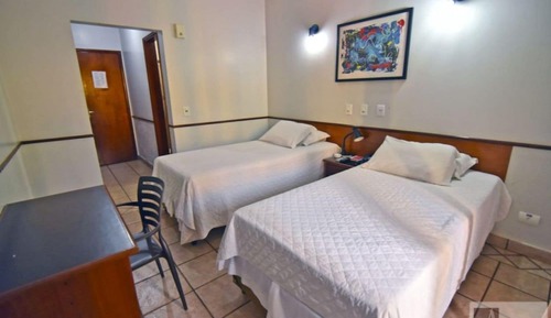 Habitación estándar con 2 camas individuales