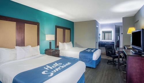 Suite estudio, 2 camas de matrimonio, no fumadores