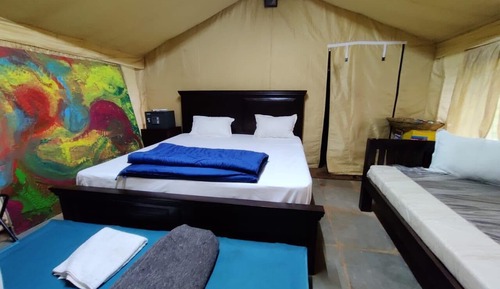 Superior AC Tent