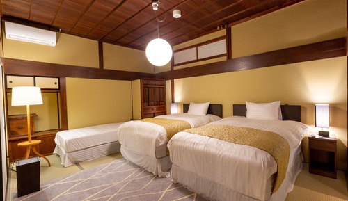 Habitación (Sintaku A)