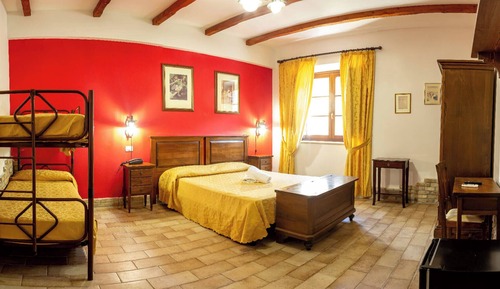 Habitación cuádruple estándar