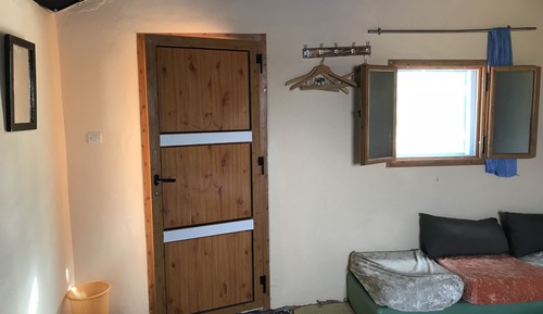Habitación económica con 2 camas individuales