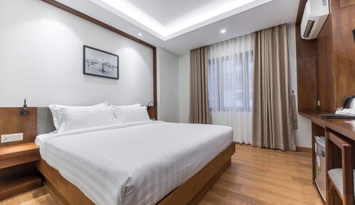 Habitación Confort doble, 1 cama de matrimonio grande
