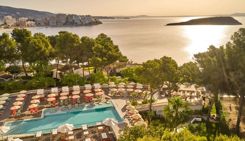Suite junior, balcón (1 adult and 1 child)