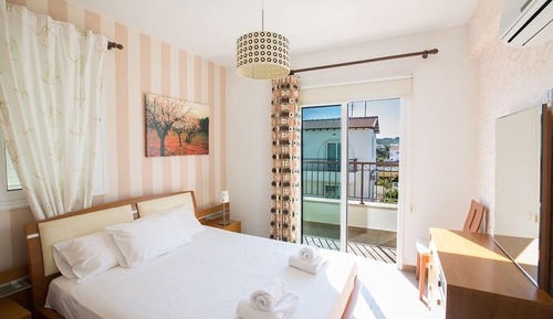 Villa (2 Bedrooms)