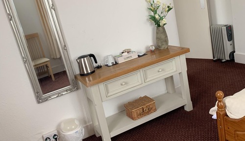 Habitación estándar doble, baño privado