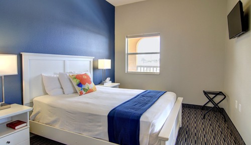 Two-Bedroom Suite