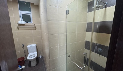 Apartamento familiar, 3 habitaciones, bañera, vistas a la piscina