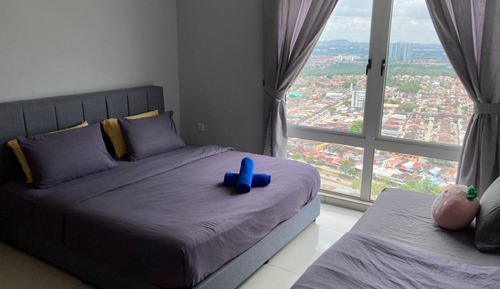 Apartamento familiar, 3 habitaciones, vistas al mar, en esquina