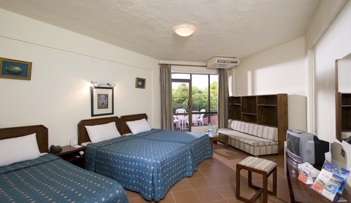 Suite estudio, 2 habitaciones, no fumadores, vistas al jardín