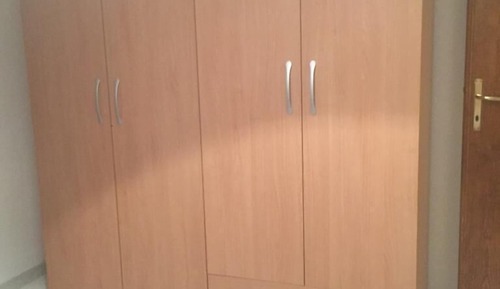 Habitación estándar con 2 camas individuales, baño compartido