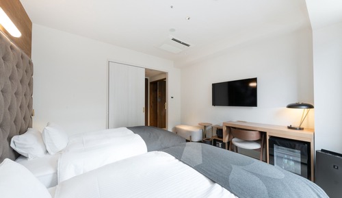Habitación estándar, no fumadores, vistas a la ciudad (2 Twin Beds, Tram&City View)