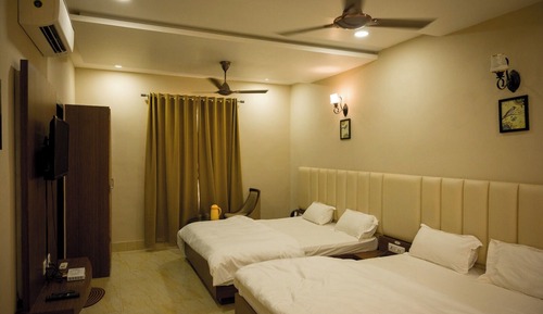 Habitación cuádruple familiar, varias camas