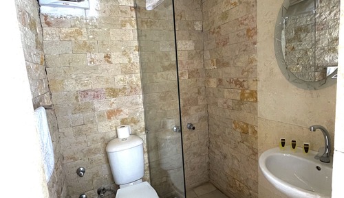 Habitación con 1 cama doble o 2 individuales