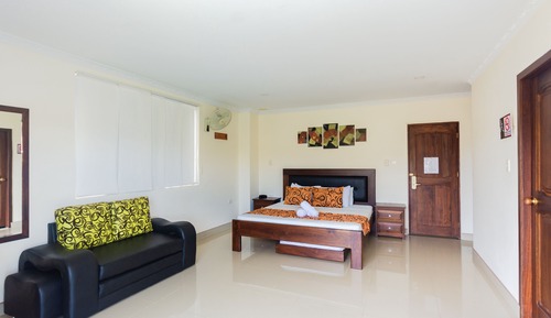 Habitación Deluxe, 1 cama de matrimonio con sofá cama, balcón