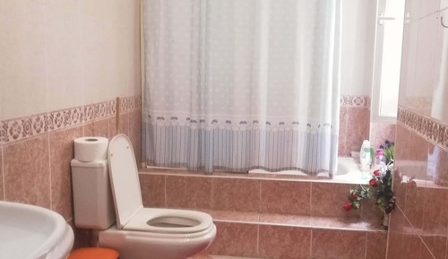 Habitación cuádruple Confort, balcón