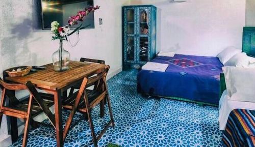 Habitación de diseño, vistas a la montaña