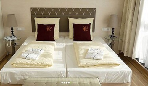 Suite junior, balcón