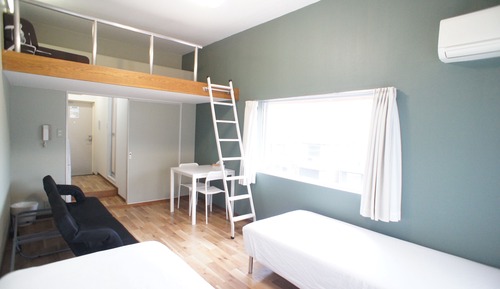 Habitación cuádruple básica