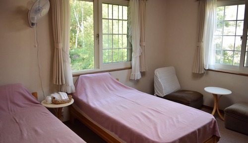 Habitación (Big, Western Style)