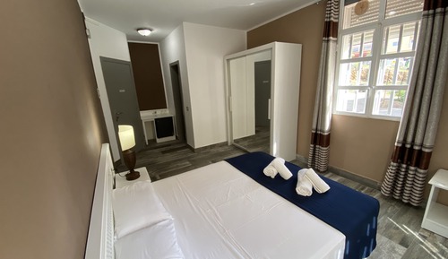 Habitación Deluxe con 1 cama doble o 2 individuales