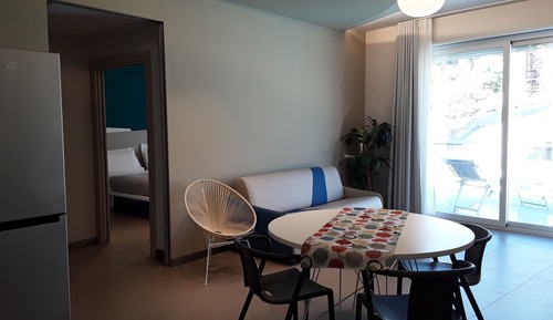 Apartamento Deluxe, vistas a la piscina