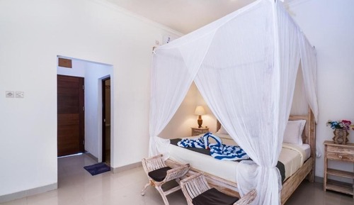 Habitación doble, vistas al mar (Dodol)