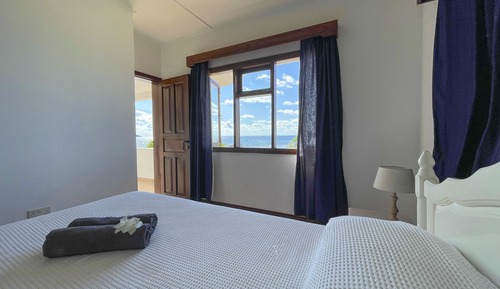 Villa, vistas al mar