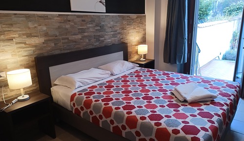Habitación Premium con 1 cama doble o 2 individuales