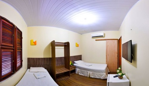 Habitación con 2 camas individuales
