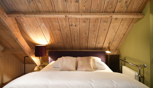 Habitación Confort doble (Romantic Attic, steep stairs)