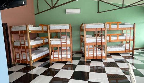 Dormitorio compartido Deluxe, varias camas, no fumadores, vistas a la montaña