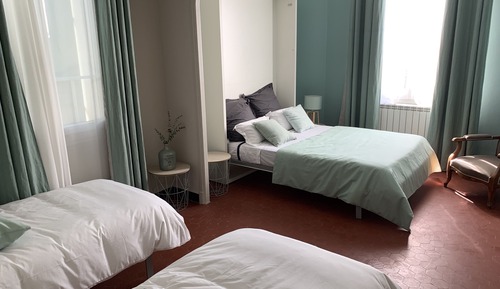 Habitación cuádruple familiar (Oliviers)