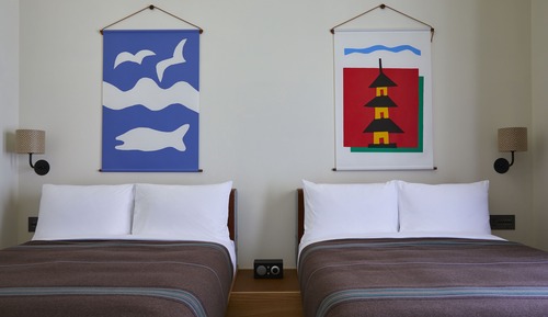 Suite (Loft, 2 adults 2 children under 12yr)