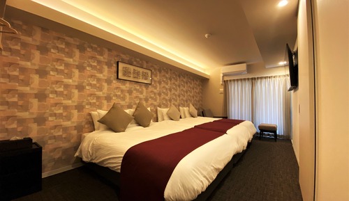 Habitación (2F, Rei)