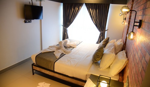 Suite Room