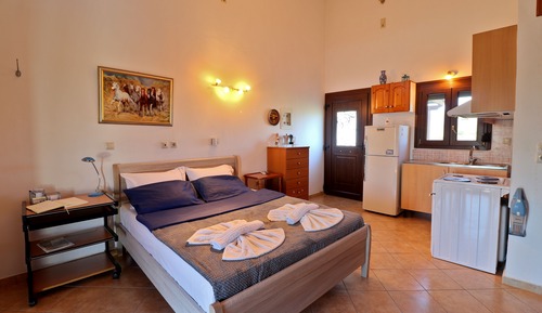 Estudio (1st floor)