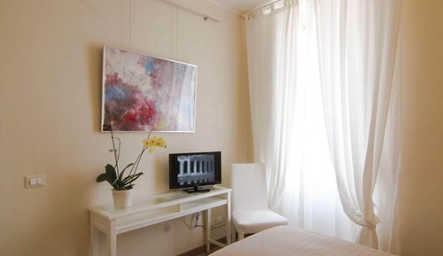 Habitación estándar con 1 cama doble o 2 individuales (Retrò)