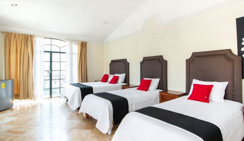 Habitación cuádruple estándar