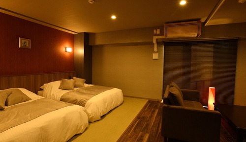 Habitación Deluxe con 2 camas individuales, balcón