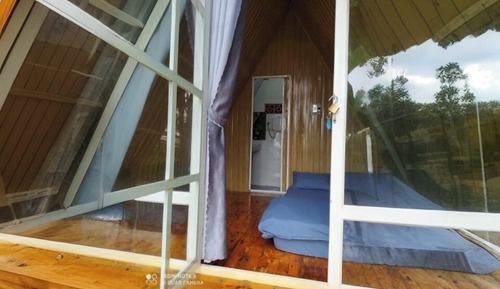 Bungalow Deluxe