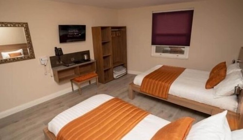 Habitación triple clásica