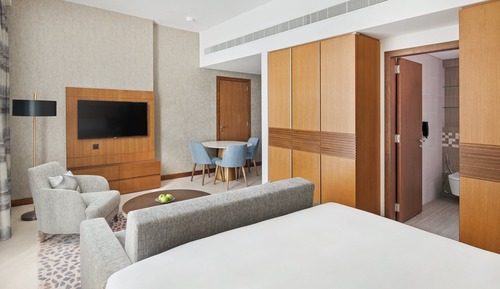 Suite estudio, 1 cama de matrimonio grande, fumadores, cocina (Pool View)