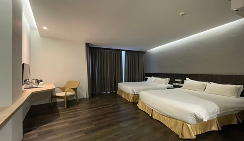 Habitación familiar (Deluxe)