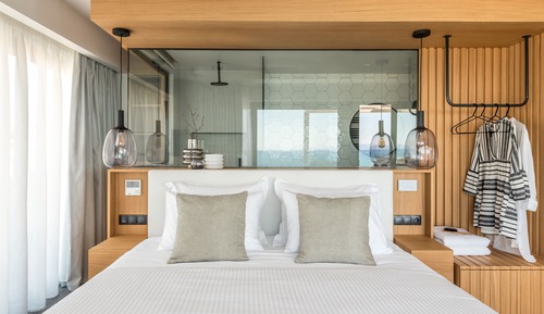 Suite estudio presidencial, bañera de hidromasaje, vistas al mar (Ensis D1)
