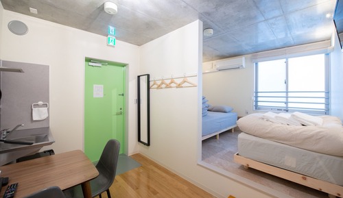 Habitación triple económica, no fumadores