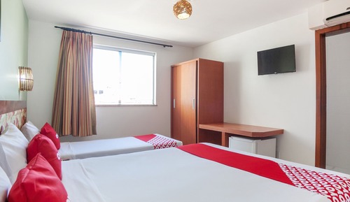 Habitación triple (1 Double bed + 1 Single bed)