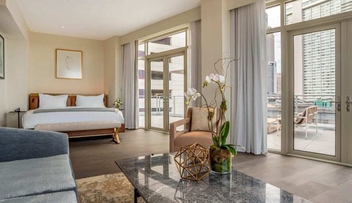 Suite estudio Signature, 1 cama de matrimonio grande, balcón, vistas a la ciudad